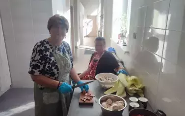 Wsp&oacute;lne gotowanie i ćwiczenia w siłowni