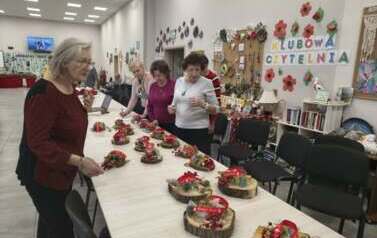 Dekoracje i stroiki świąteczne