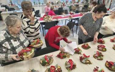 Dekoracje i stroiki świąteczne
