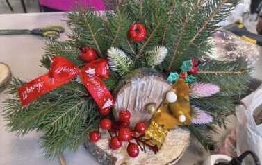 Dekoracje i stroiki świąteczne