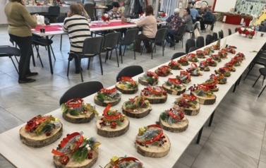 Dekoracje i stroiki świąteczne