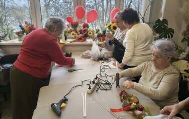 Dekoracje i stroiki świąteczne