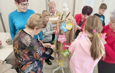 Płaszcz Dobrych Rzeczy - warsztaty międzypokoleniowe 4