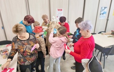 Płaszcz Dobrych Rzeczy - warsztaty międzypokoleniowe 22