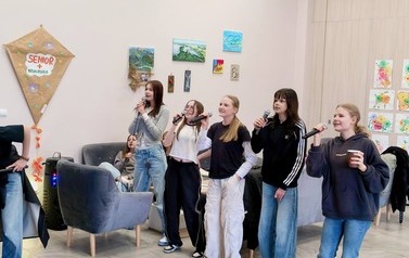 Wsp&oacute;lne działanie - role w grupie i pomysły na mini akcje