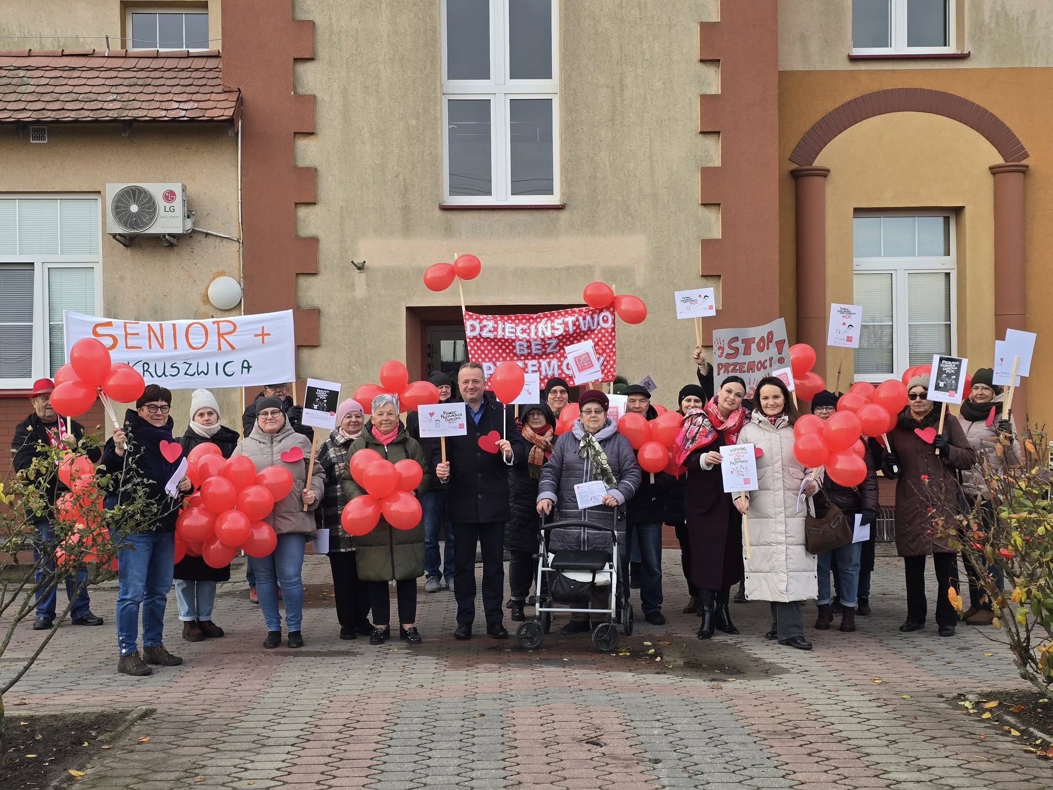 584667498_1287676570063439_1284699942669534967_n