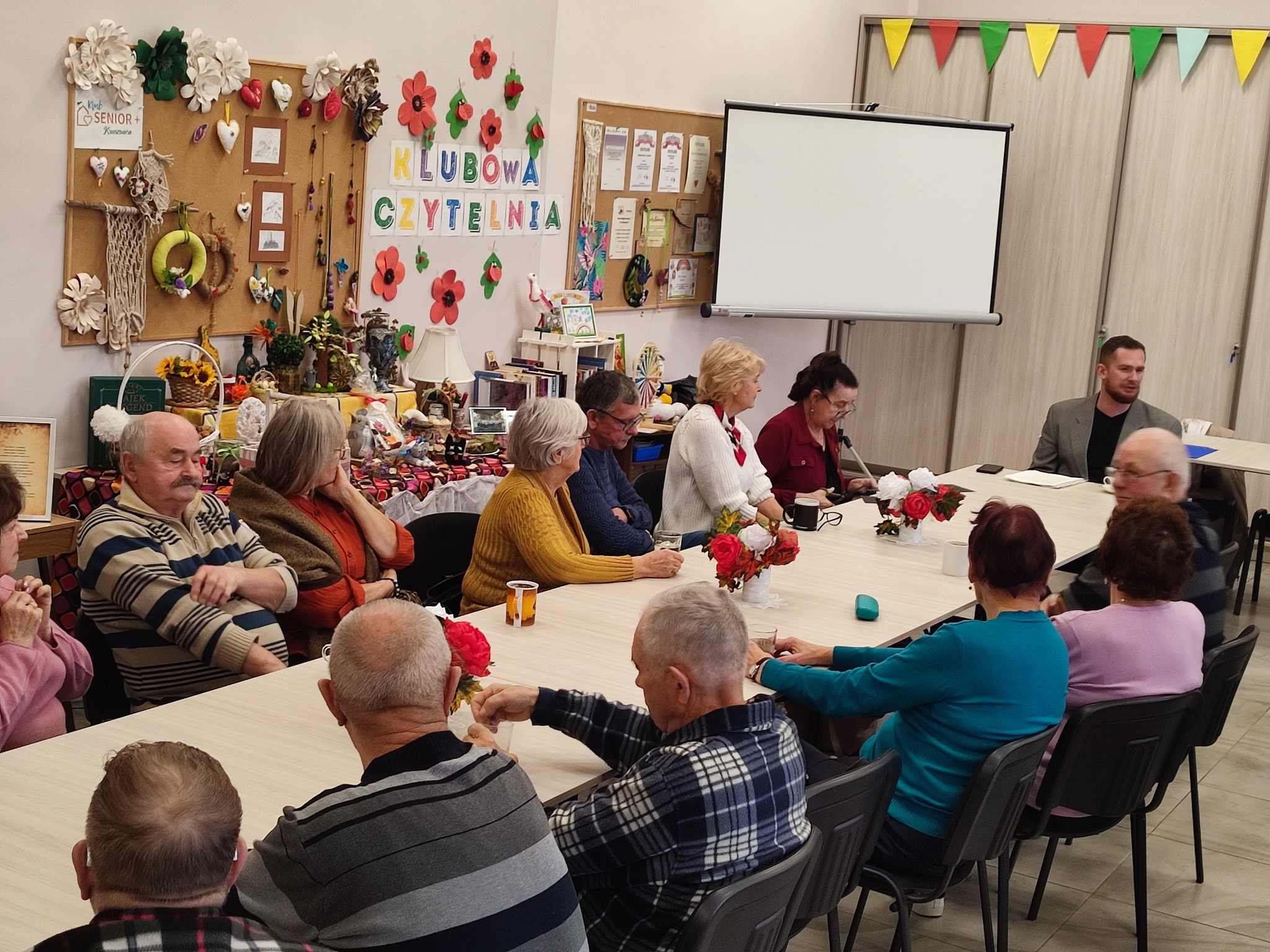 588101826_867049792932060_5818753099426316657_n