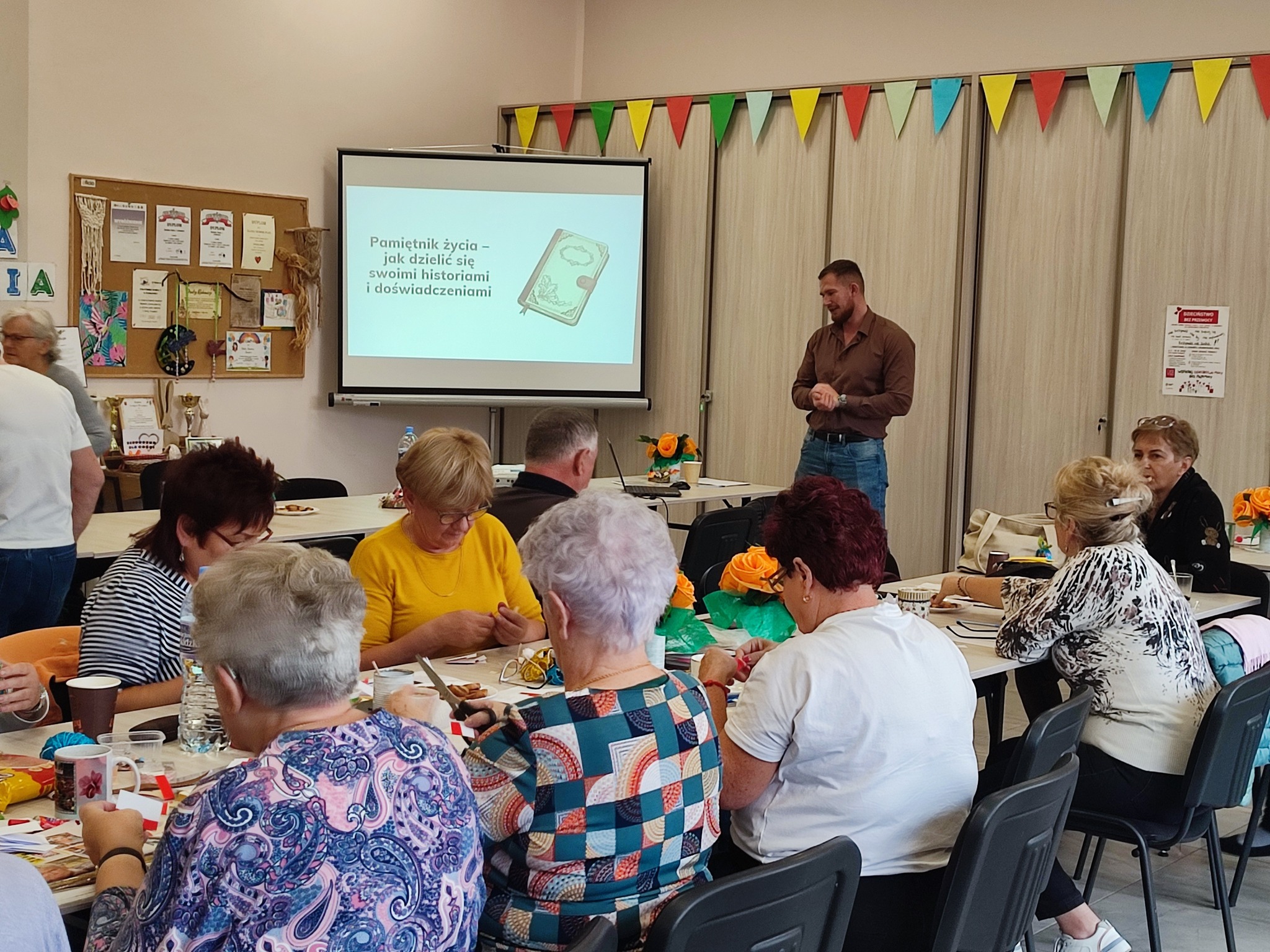 566227993_832159799754393_2935849420184820630_n